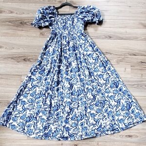 Boden White Blue Floral Leaf Print Linen Smocked Bodice Midi Dress, 4, LIKE NEW